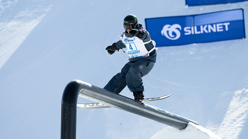 Sven Thorgren under slopestyle-VM i Bakuriani. 