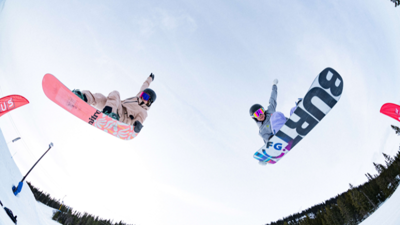 Progsession har tagit snowboardtjejers nivå till en ny nivå. Foto: Daniel Bernstål. 